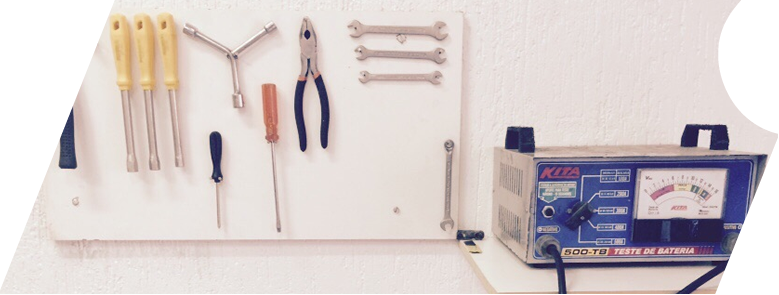 Quadro de ferramentas da loja São Bernardo Baterias